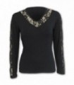 GOTHIC ELEGANCE - Top negro con cuello de pico y estampado de rosas